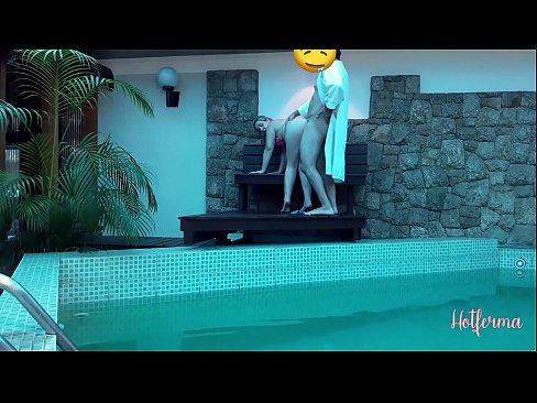 ❤️ Boss invita a cameriera à a piscina, ma ùn pudia resiste à un caldu ☑ Porno anale à porn co.eviewporn.ru ❌️❤